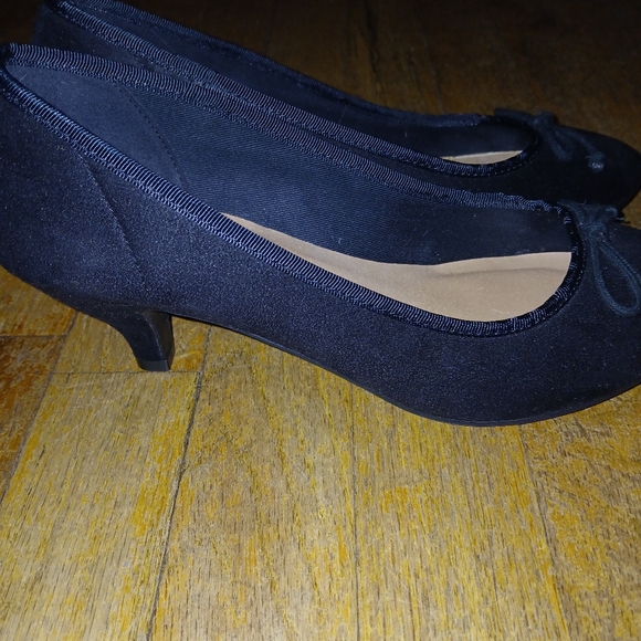 CL by Laundry Black Pump Heels ize 8.5 - Picture 2 of 5